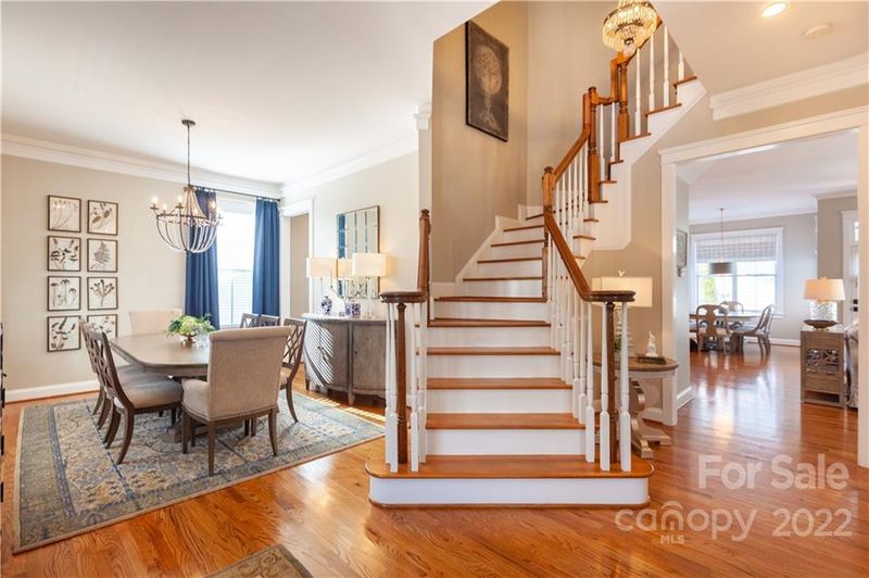 142 Gresham Ln, Mooresville, NC 28117