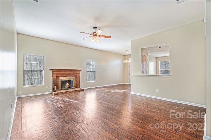 11111 Bridgehampton Dr, Charlotte, NC 28262