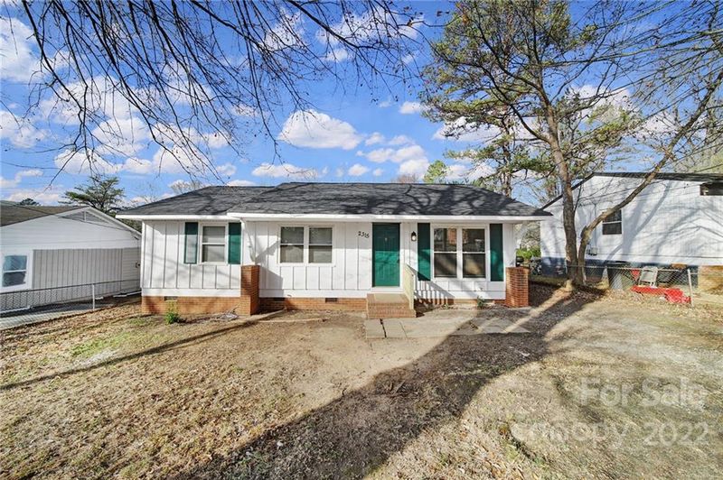 2315 Lyon St #8, Gastonia, NC 28052