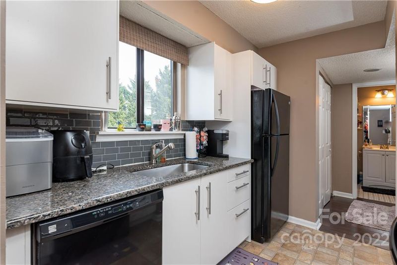 11054 Running Ridge Rd, Charlotte, NC 28226