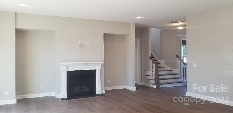 5013 Alexander Manor Dr, Charlotte, NC 28270