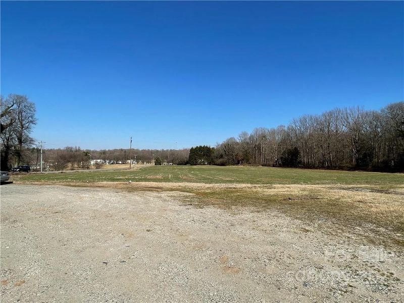 320 Tryon School Rd, Bessemer City, NC 28016