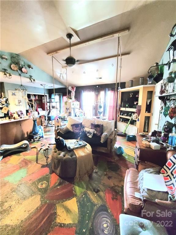 128 Lismark Dr, Mooresville, NC 28117