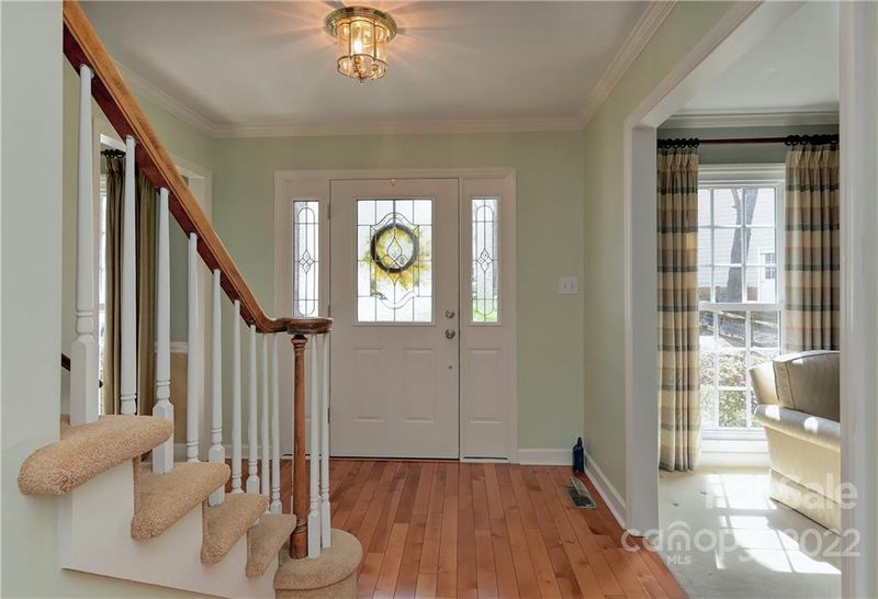 1335 Sea Mist Dr, Matthews, NC 28105