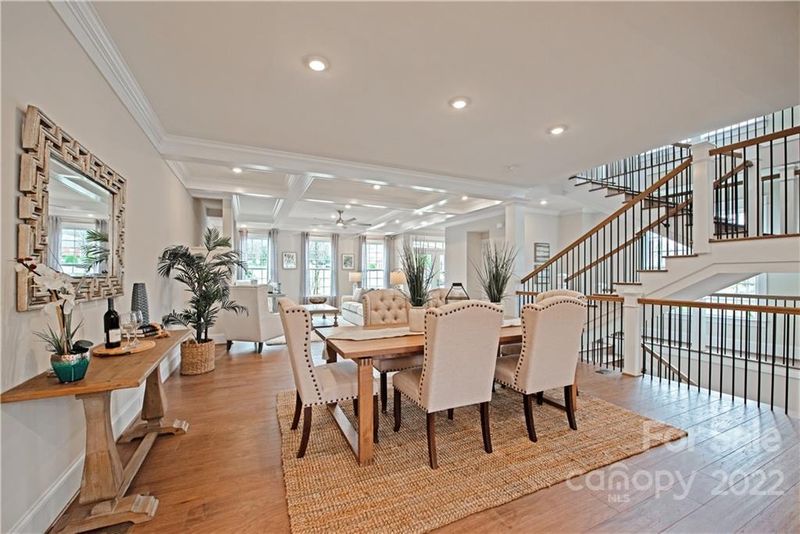 481 S Main St #4, Davidson, NC 28036