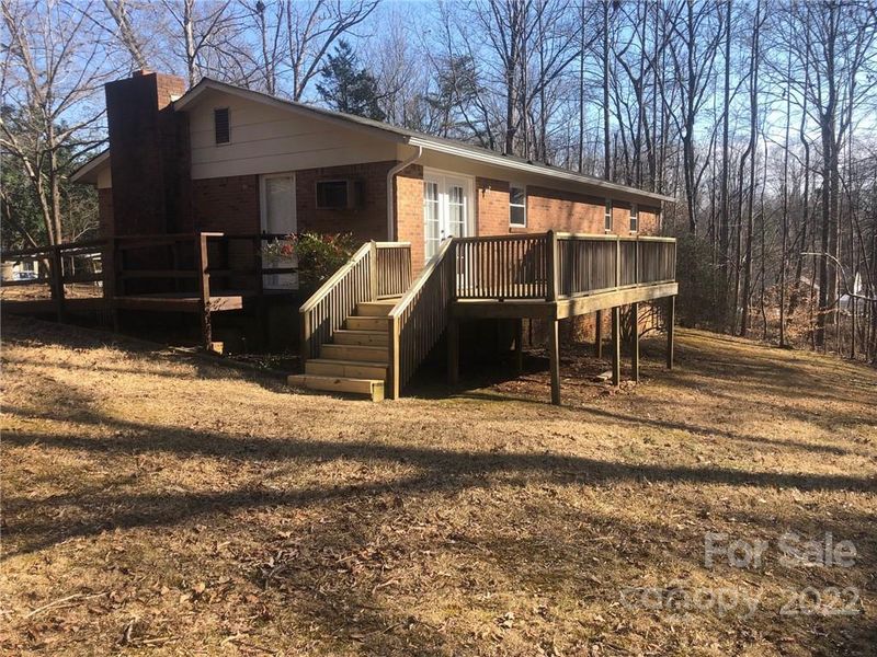 165 Yarborough Rd, Lincolnton, NC 28092
