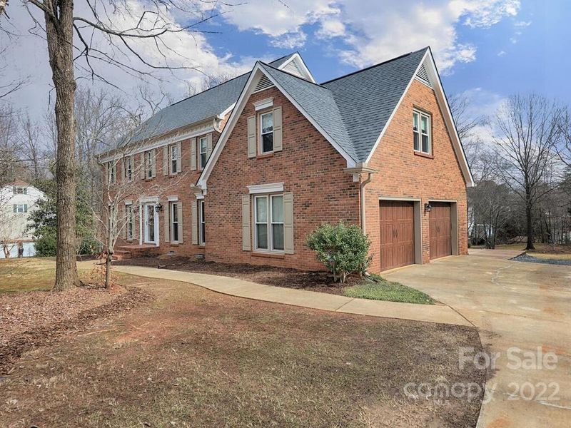 10307 Hanging Moss Trl, Mint Hill, NC 28227
