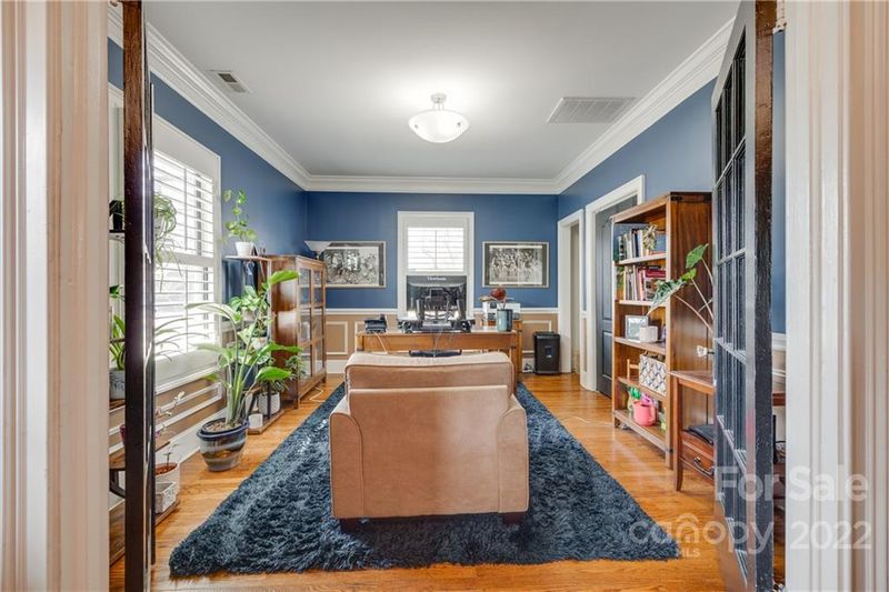 1015 Charles Ave, Charlotte, NC 28205