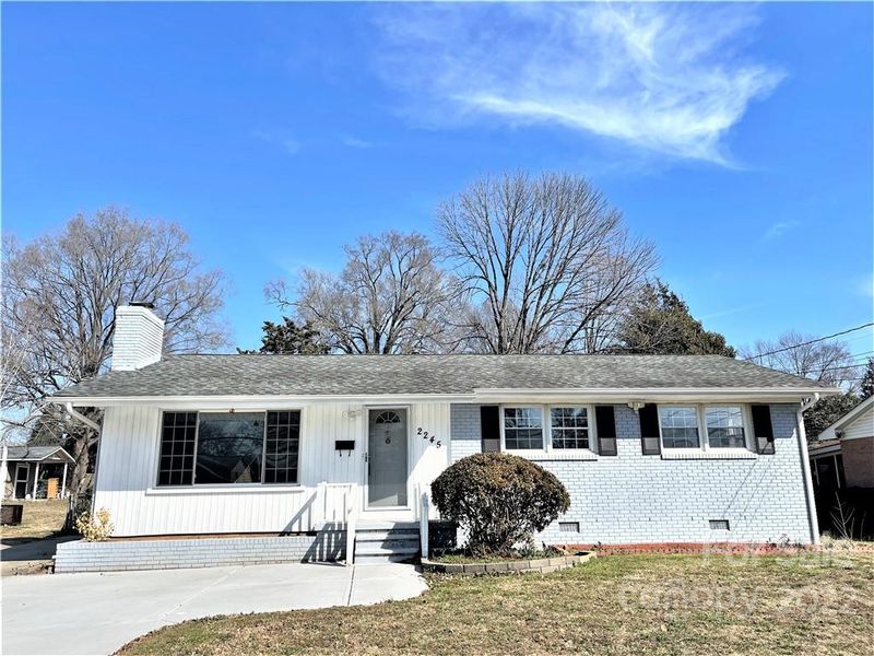 2245 Marbetta Ln, Charlotte, NC 28215