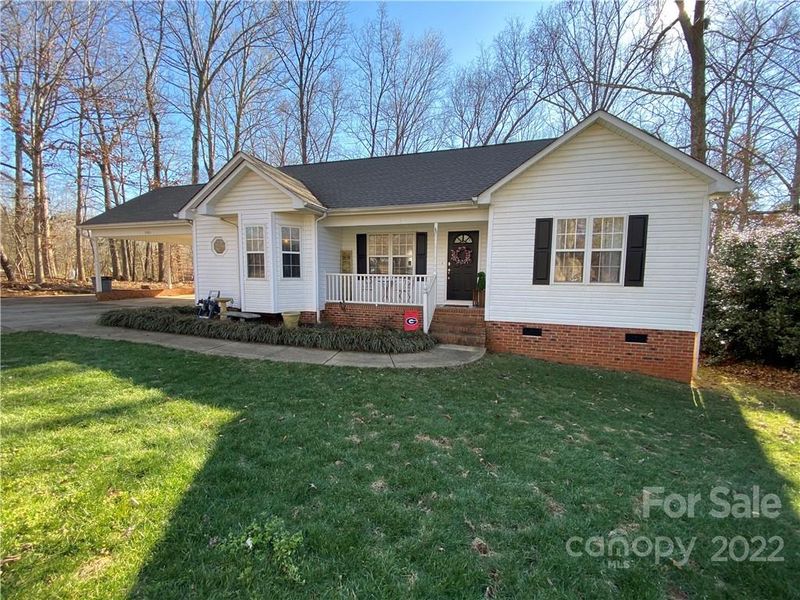 1483 Brookstone Ct, Lincolnton, NC 28092