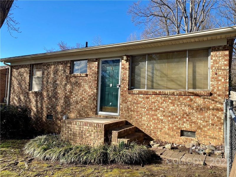 2554 Amber Crest Dr, Gastonia, NC 28052
