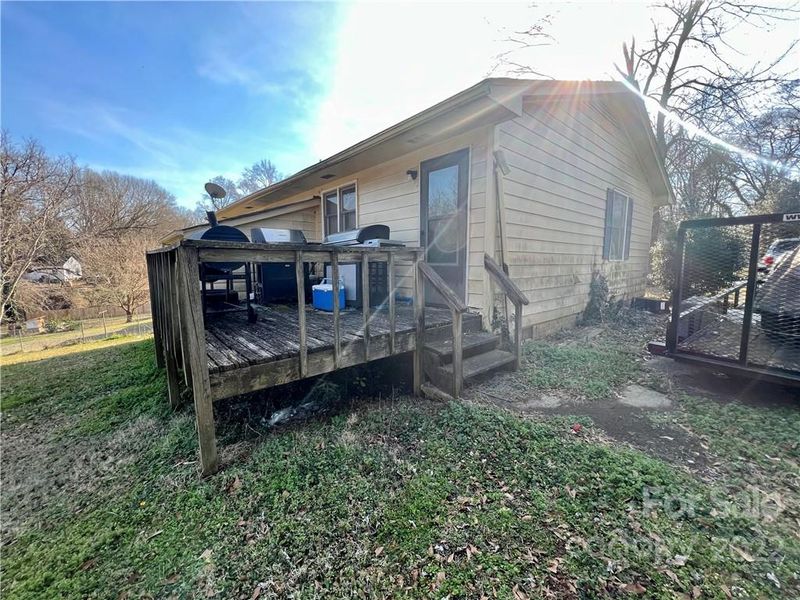 522 N Morris St, Gastonia, NC 28052