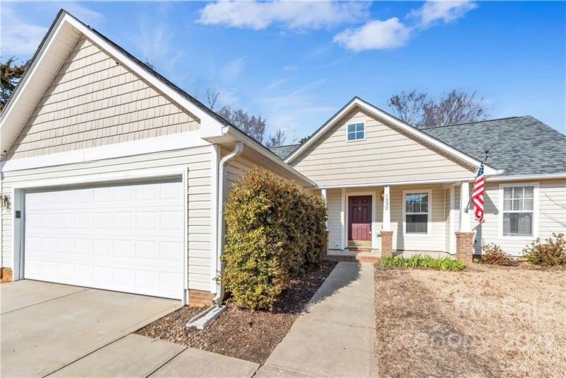 1232 Bicycle Ct, Gastonia, NC 28054