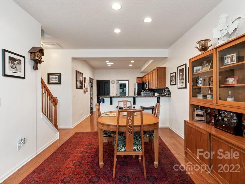 2411 Coltsview Ln, Matthews, NC 28105