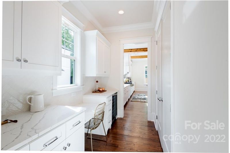 1516 Parson St, Charlotte, NC 28205