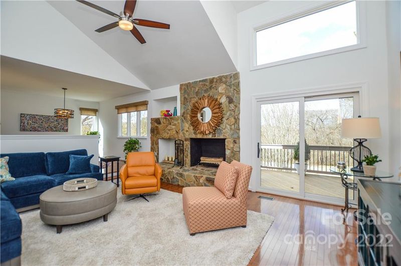 8903 St Croix Ln, Charlotte, NC 28277