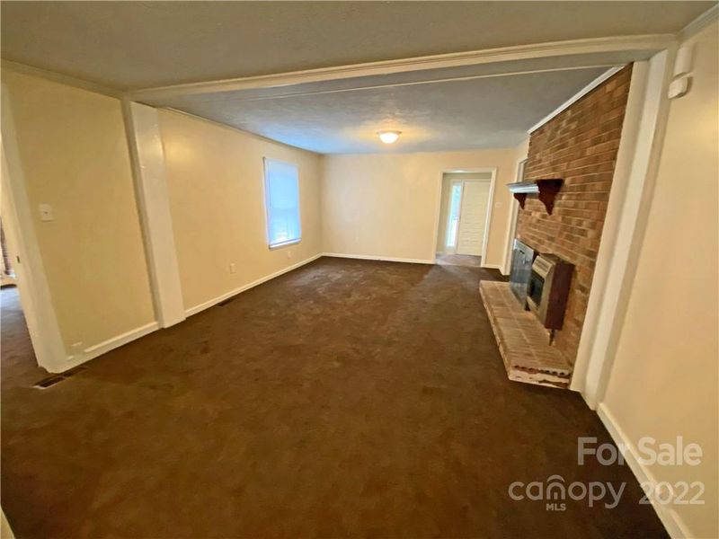 402 Tot Dellinger Rd, Cherryville, NC 28021
