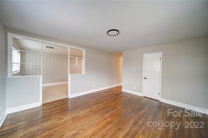 4600 Brooktree Dr, Charlotte, NC 28208