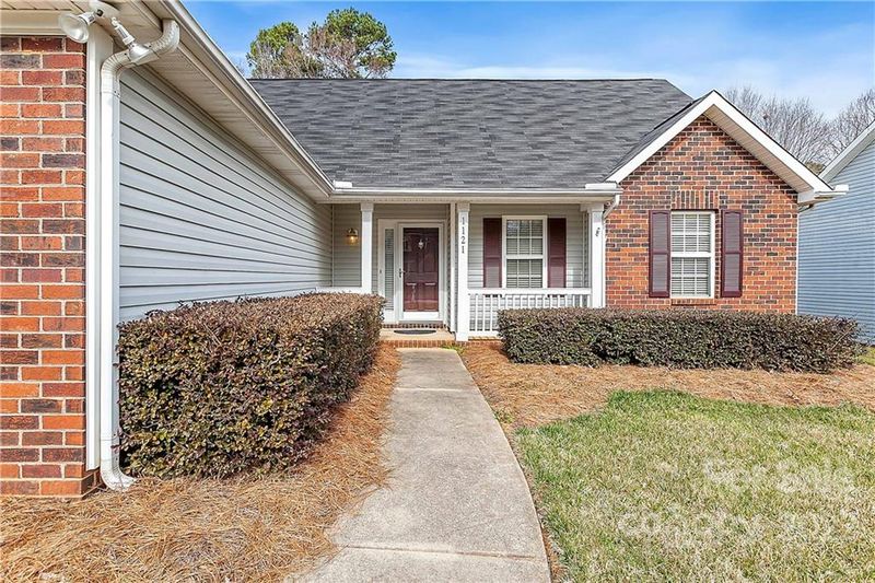 1121 Franklin Thomas Pl, Charlotte, NC 28214