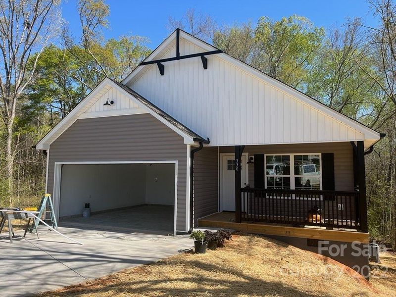 330 Eagle Creek Rd, Clover, SC 29710