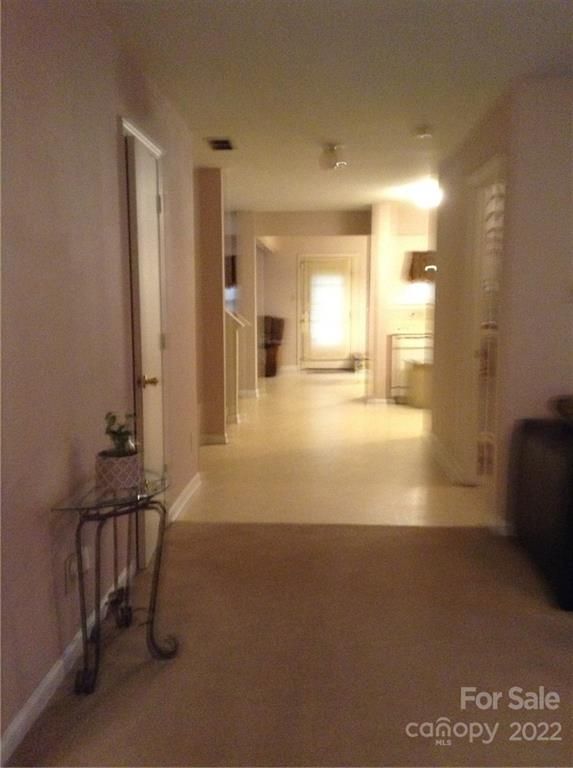 6227 Salamander Run Ln, Charlotte, NC 28215