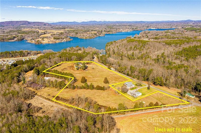 6223 Monford Dr, Conover, NC 28613