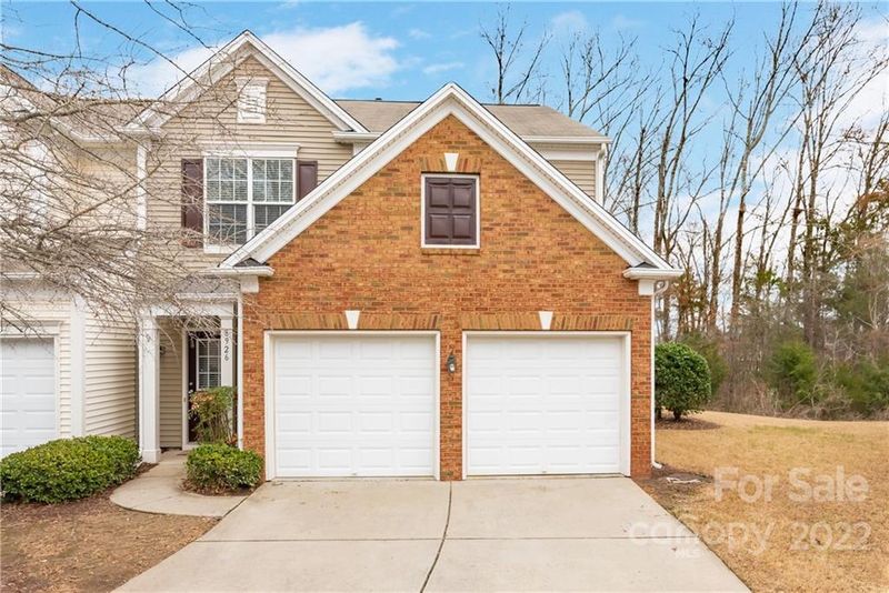 8926 Kirkley View Ct, Charlotte, NC 28277