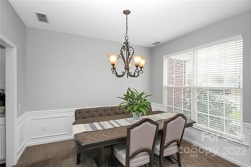 6091 Roseway Ct, Harrisburg, NC 28075
