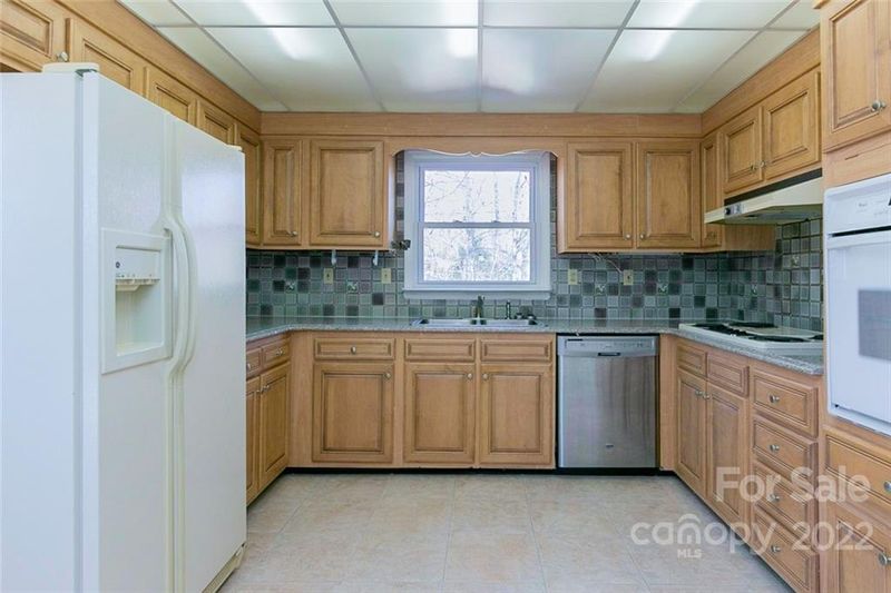 5900 Farm Oak Dr, Mint Hill, NC 28227