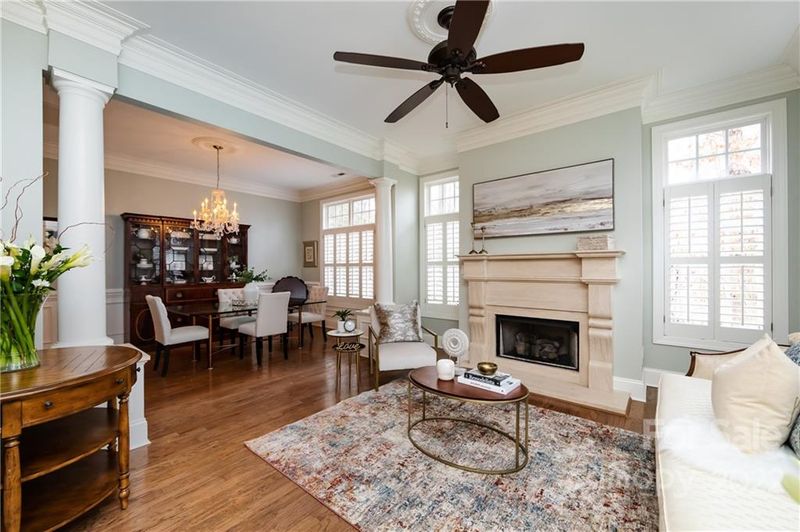 6443 Wakehurst Rd, Charlotte, NC 28226