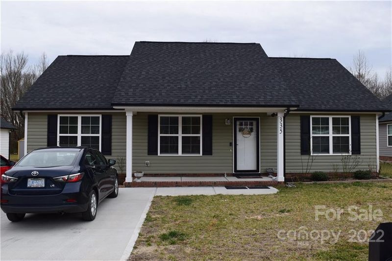 335 Odell Dr, Concord, NC 28025