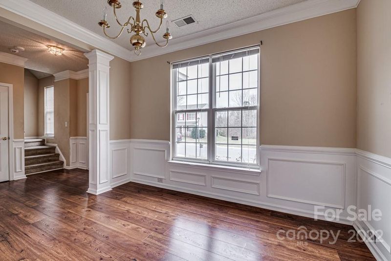 8132 Weeping Fig Ln, Charlotte, NC 28215