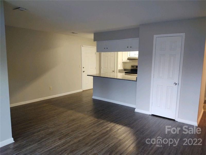 6248 Rosecroft Dr, Charlotte, NC 28215