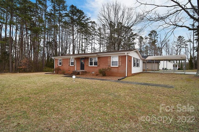 1269 Pump Station Rd, Kannapolis, NC 28081