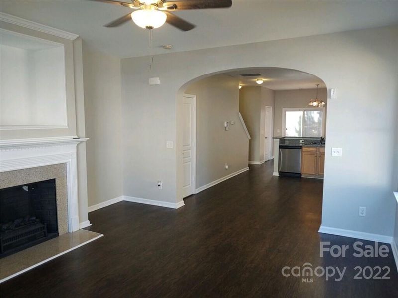 12653 Persimmon Tree Dr, Charlotte, NC 28273