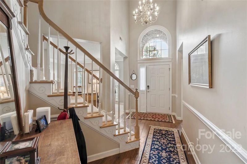 4606 Hanging Ivy Dr, Charlotte, NC 28215
