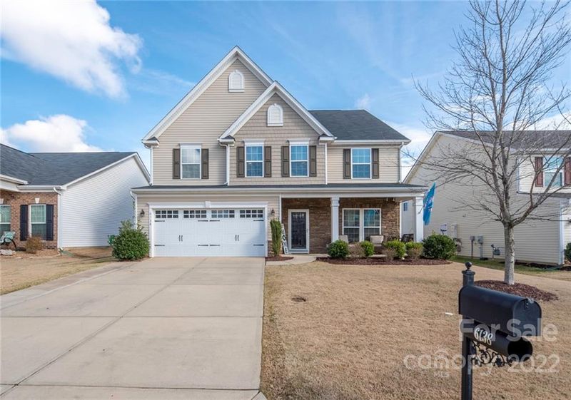 6138 Canyon Trl, Denver, NC 28037