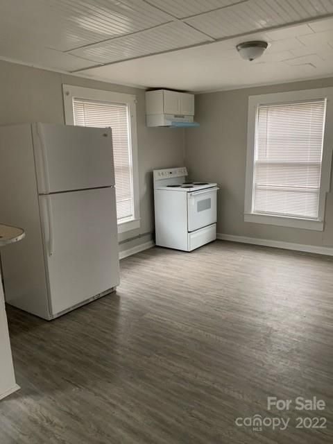 1225 4th St, Statesville, NC 28677