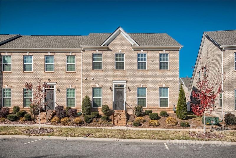 6532 Brighton Park Dr, Mint Hill, NC 28227