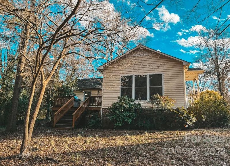 7900 Kerrybrook Cir, Charlotte, NC 28214