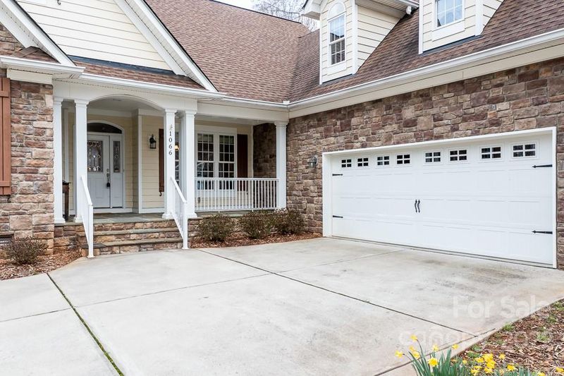 1066 Astoria Pw, Catawba, NC 28609