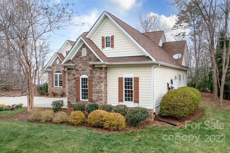 1066 Astoria Pw, Catawba, NC 28609