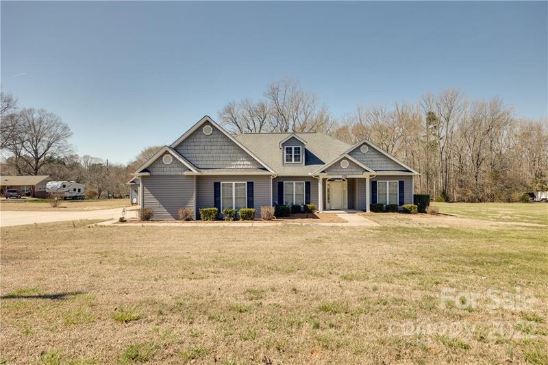 839 Bethel School Rd, Clover, SC 29710
