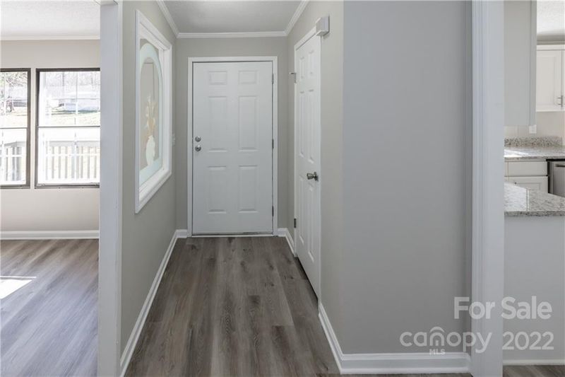 4708 Forestmont Dr, Matthews, NC 28105
