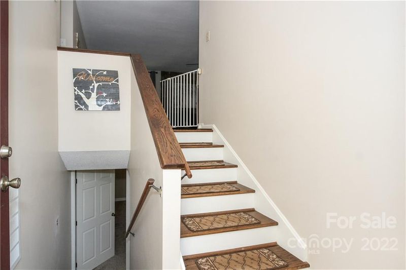 1116 Palmyra Dr, Tega Cay, SC 29708