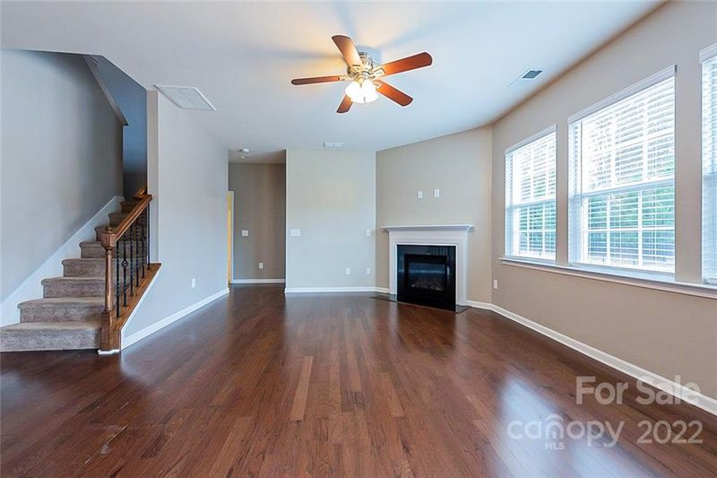 2717 Smethwick Ln, Gastonia, NC 28056