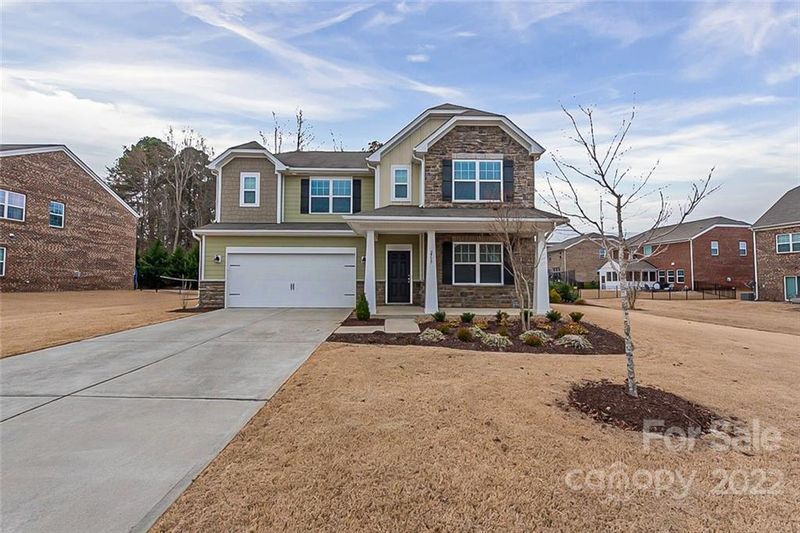 2717 Smethwick Ln, Gastonia, NC 28056