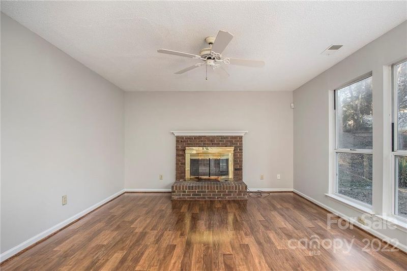 10709 Trumble Ln, Charlotte, NC 28262