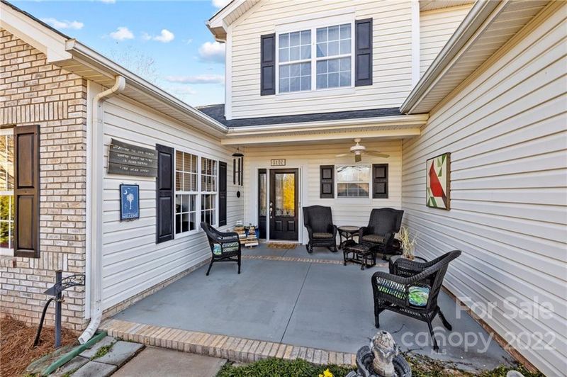 3107 Cordroy Ct, Clover, SC 29710