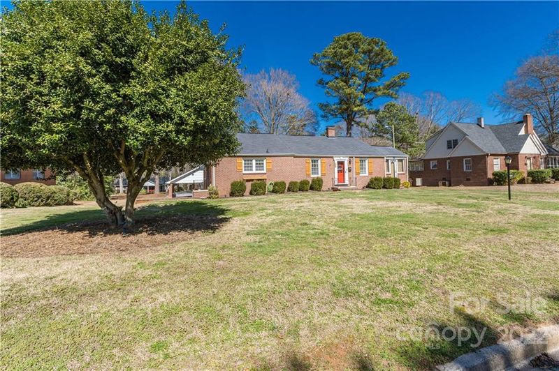 1020 Temple Ct, Gastonia, NC 28054